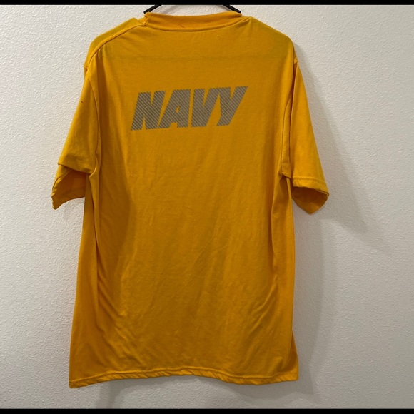 us navy Other - US Navy gold t shirt large